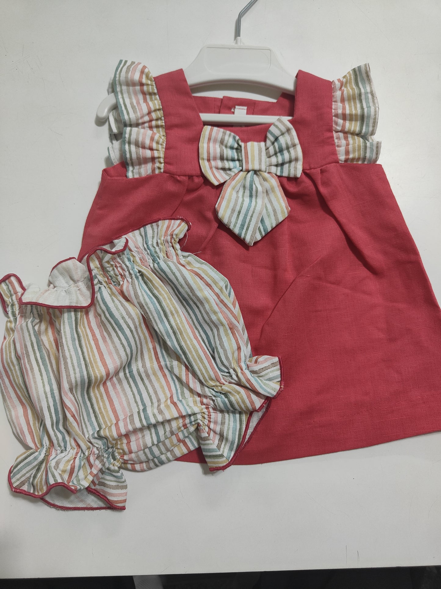 Vestinetta con coulotte in cotone rosso corallo