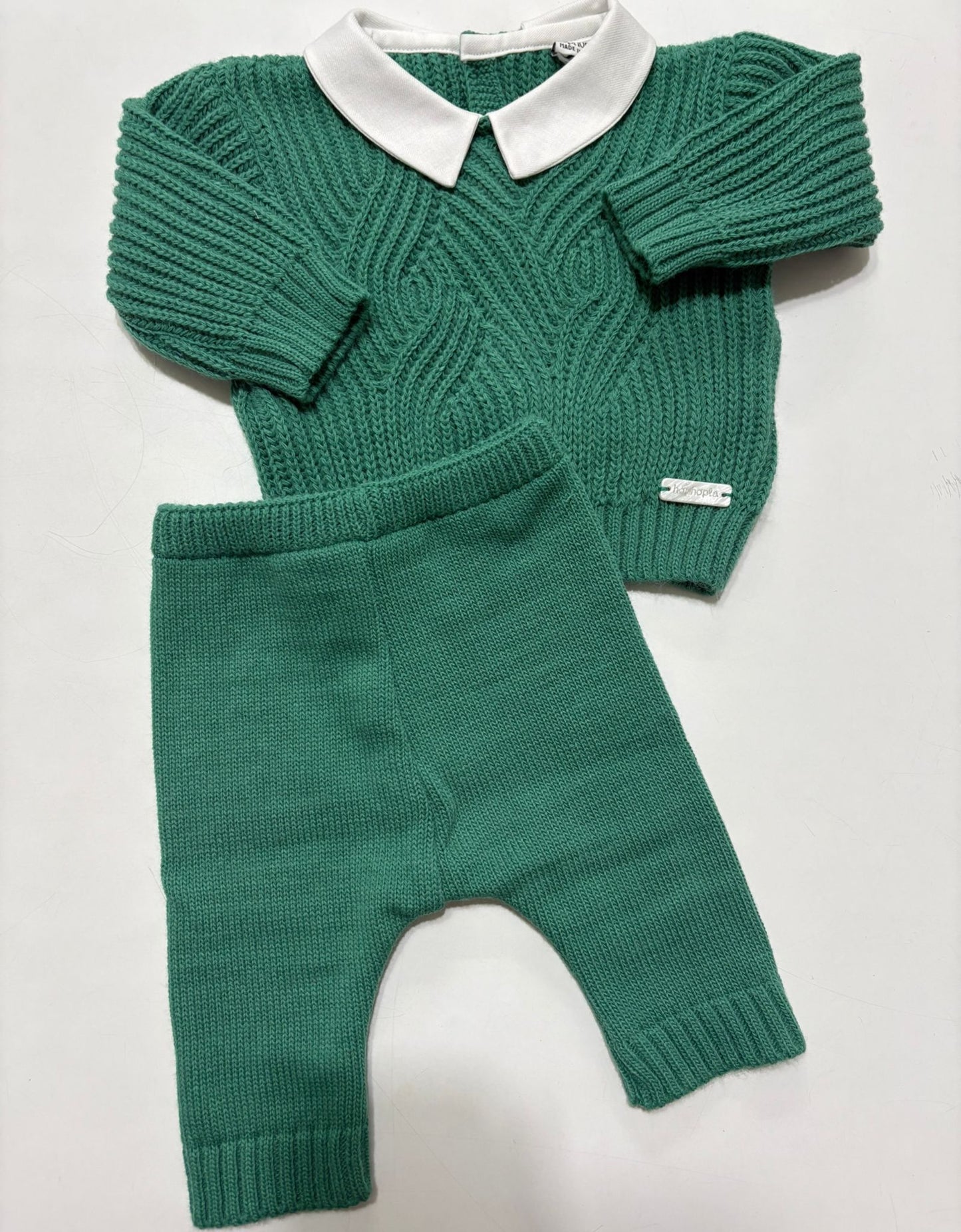 Set nascita Hophoplà, collezione autunno-inverno, tema Denny colore verde albero, composto da copertina, completino o tutina, cappello e scarpette